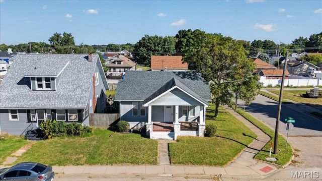 645 MADISON Avenue, Wood River, IL 62095