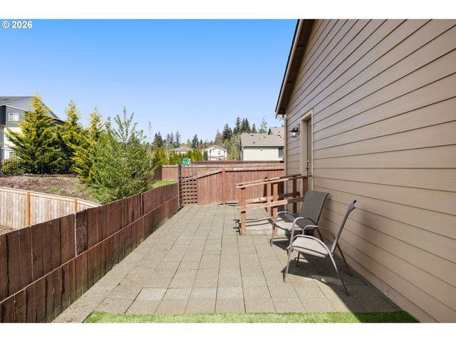 1408 W 16TH Ave, La Center, WA 98629