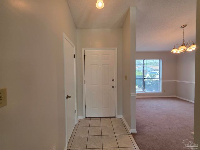 824 Lavon Dr, Pensacola, FL 32506