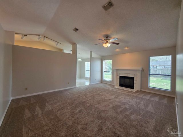 824 Lavon Dr, Pensacola, FL 32506