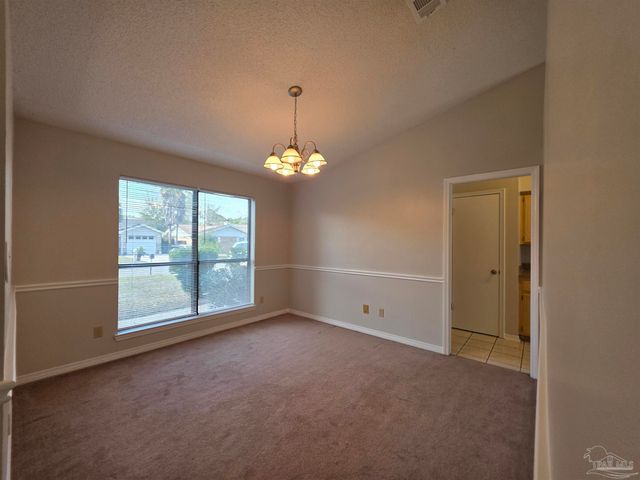 824 Lavon Dr, Pensacola, FL 32506