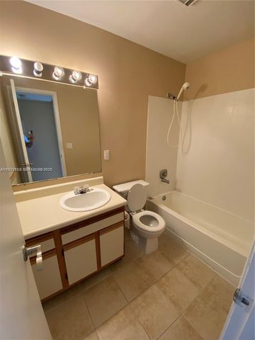 1259 SW 46th Ave 1914, Pompano Beach, FL 33069