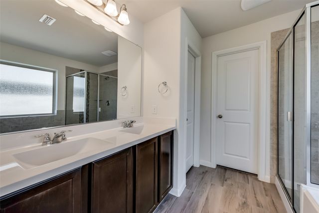 9112 Flying Eagle Lane, Fort Worth, TX 76131