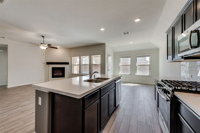 9112 Flying Eagle Lane, Fort Worth, TX 76131