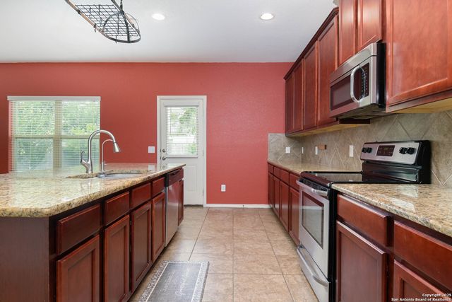 8255 Puente, San Antonio, TX 78223