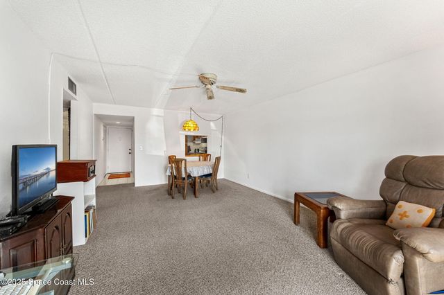 3150 N Harbor City Boulevard 136, Melbourne, FL 32935