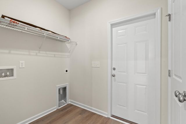 952 Woodside Dr., Conway, SC 29526