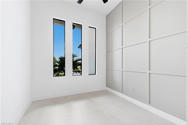2814 Surfside BLVD, Cape Coral, FL 33914