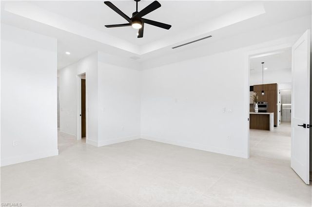 2814 Surfside BLVD, Cape Coral, FL 33914