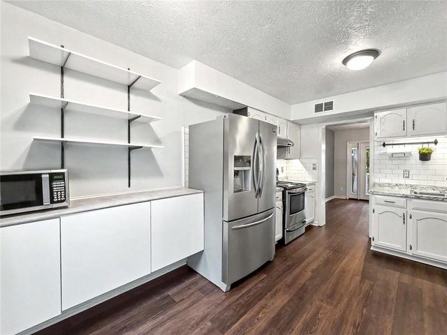 2692 Meadowlawn Drive SE, Marietta, GA 30067
