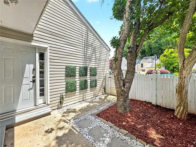 2692 Meadowlawn Drive SE, Marietta, GA 30067