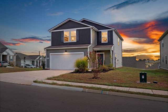 3901 Sadie St, Columbia, TN 38401