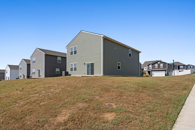 3901 Sadie St, Columbia, TN 38401