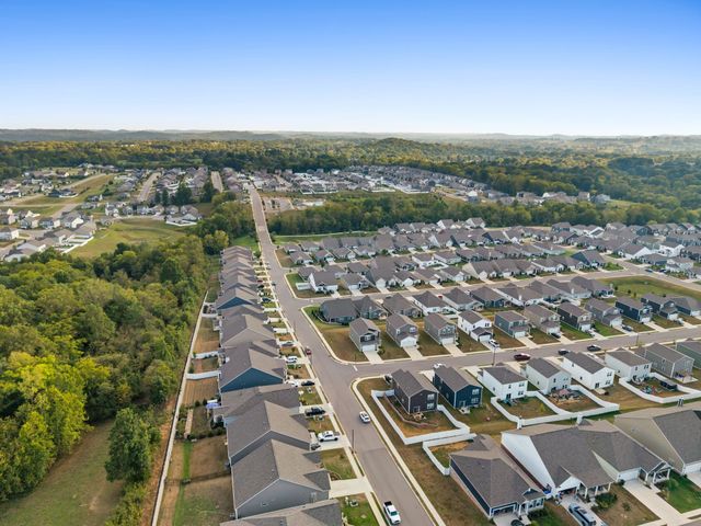 3901 Sadie St, Columbia, TN 38401