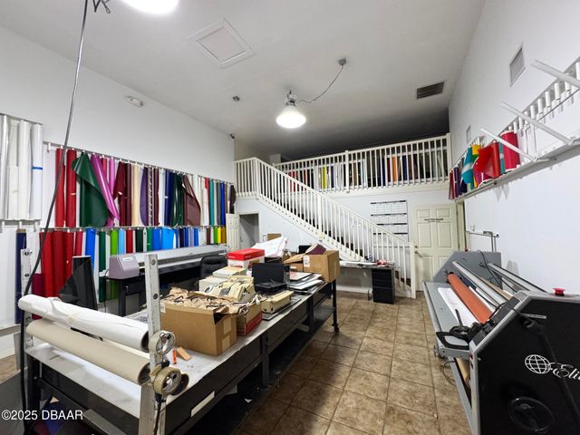 517 Mason Avenue, Daytona Beach, FL 32117