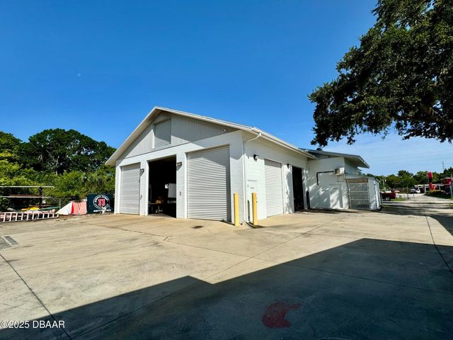 517 Mason Avenue, Daytona Beach, FL 32117