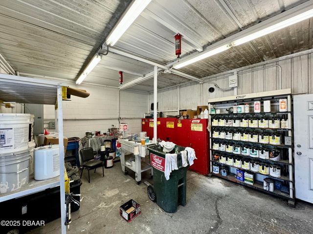 517 Mason Avenue, Daytona Beach, FL 32117