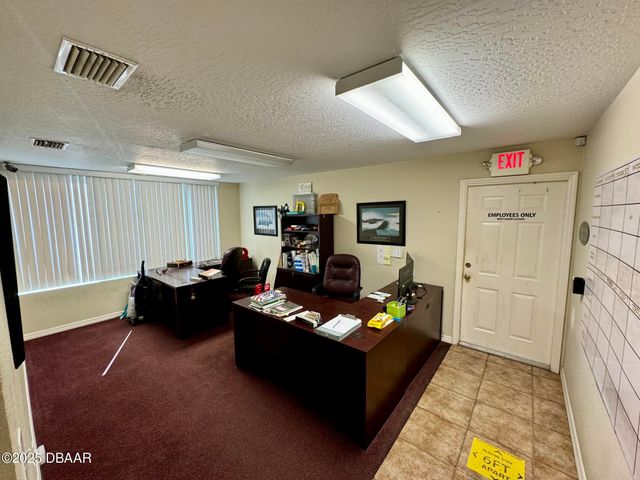 517 Mason Avenue, Daytona Beach, FL 32117
