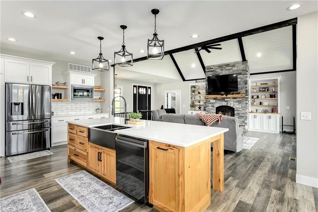 4023 Highway 131 Highway, Odessa, MO 64076