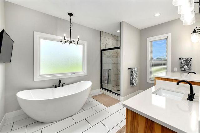 4023 Highway 131 Highway, Odessa, MO 64076
