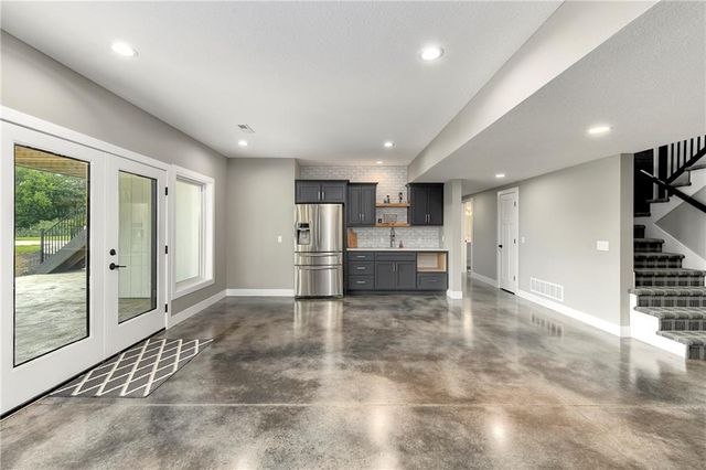 4023 Highway 131 Highway, Odessa, MO 64076