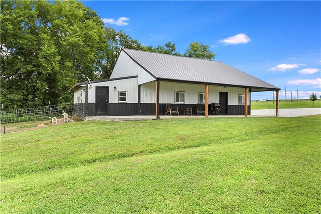 4023 Highway 131 Highway, Odessa, MO 64076