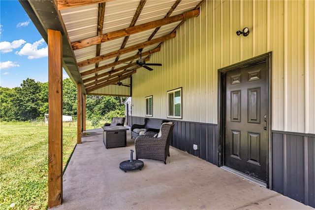4023 Highway 131 Highway, Odessa, MO 64076