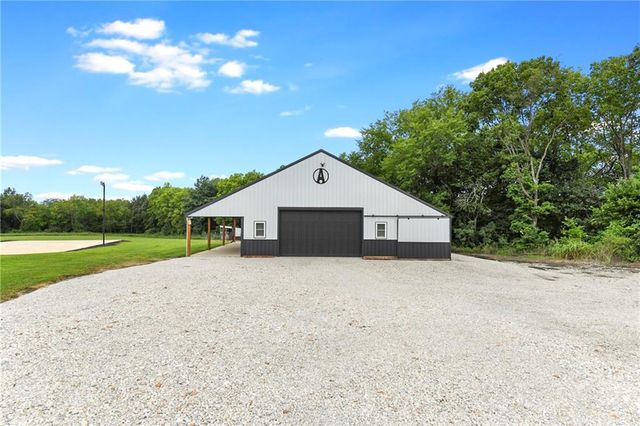 4023 Highway 131 Highway, Odessa, MO 64076