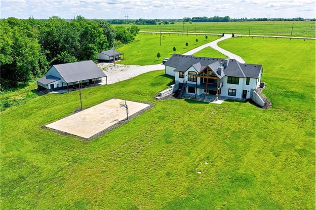 4023 Highway 131 Highway, Odessa, MO 64076