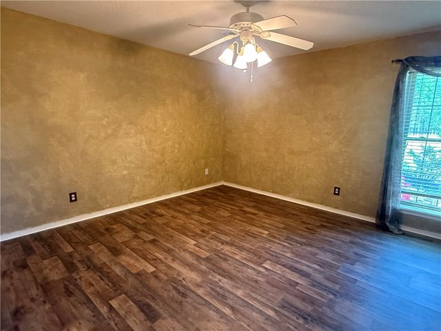 471 Widgeon Road, Russellville, AR 72802