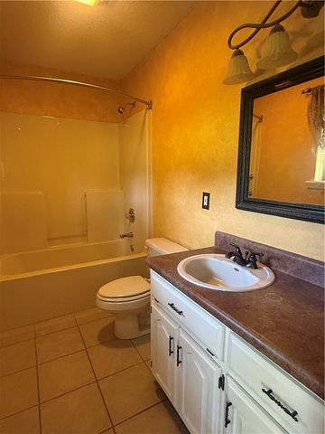 471 Widgeon Road, Russellville, AR 72802