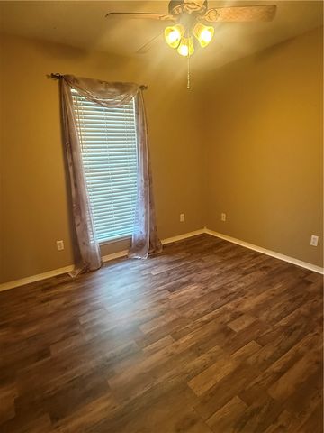 471 Widgeon Road, Russellville, AR 72802