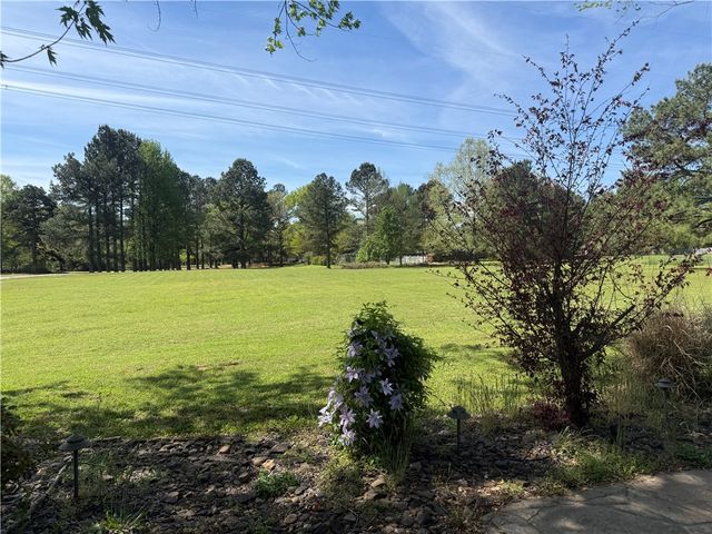 471 Widgeon Road, Russellville, AR 72802