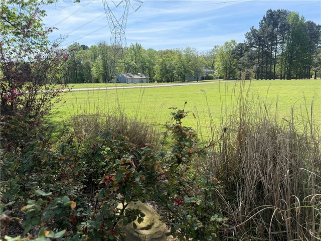 471 Widgeon Road, Russellville, AR 72802