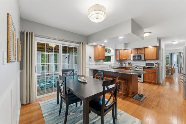 19 Old Farm Rd, Douglas, MA 01516