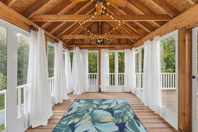 19 Old Farm Rd, Douglas, MA 01516