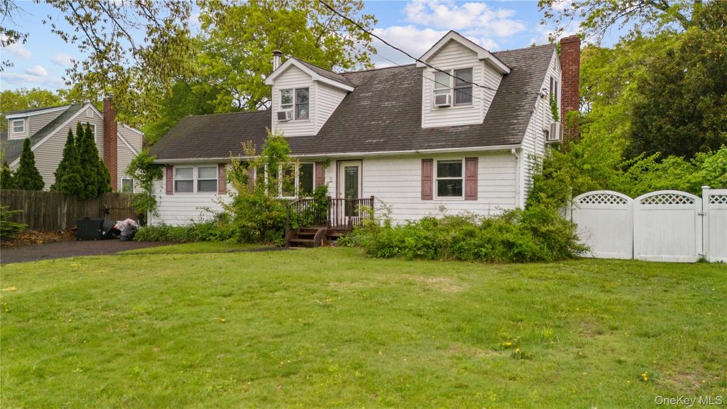 51 Joline Road, Port Jefferson Station, NY 11776 — photo 2