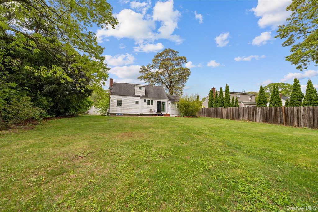 51 Joline Road, Port Jefferson Station, NY 11776 — photo 4