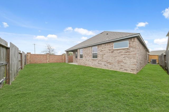 2625 Village Azalea Drive, Texas City, TX 77568