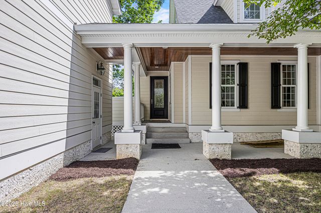 1821 Baywater Court SE, Bolivia, NC 28422