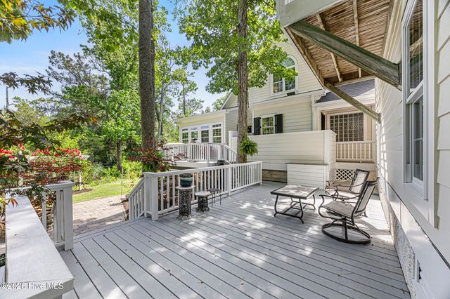 1821 Baywater Court SE, Bolivia, NC 28422