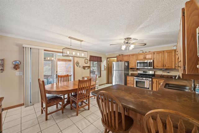 4750 NW Piekenbrock Drive, Des Moines, IA 50310