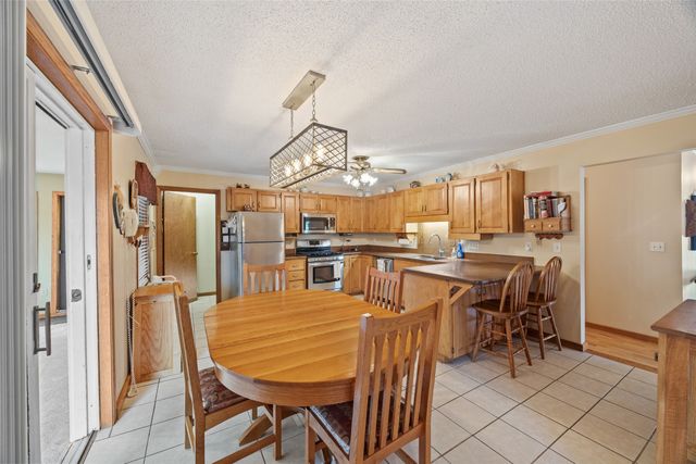 4750 NW Piekenbrock Drive, Des Moines, IA 50310
