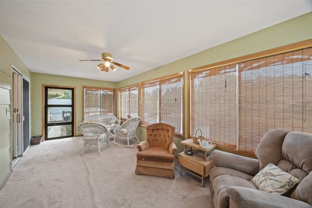4750 NW Piekenbrock Drive, Des Moines, IA 50310