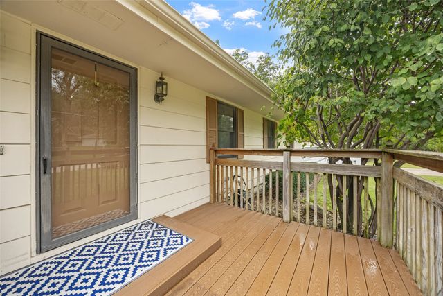 4750 NW Piekenbrock Drive, Des Moines, IA 50310