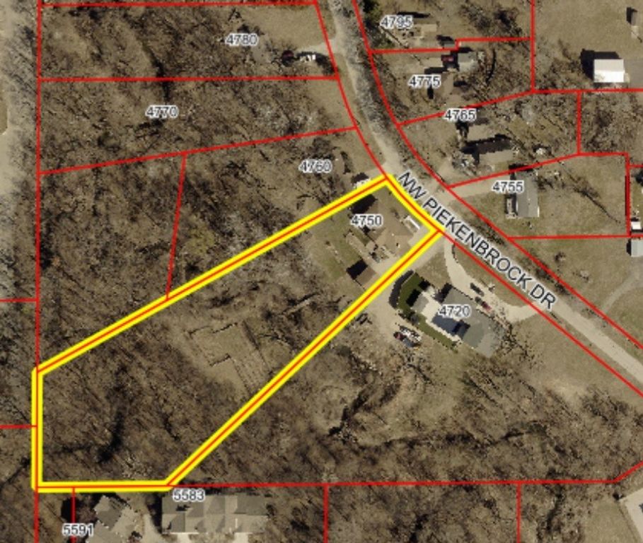 4750 NW Piekenbrock Drive, Des Moines, IA 50310