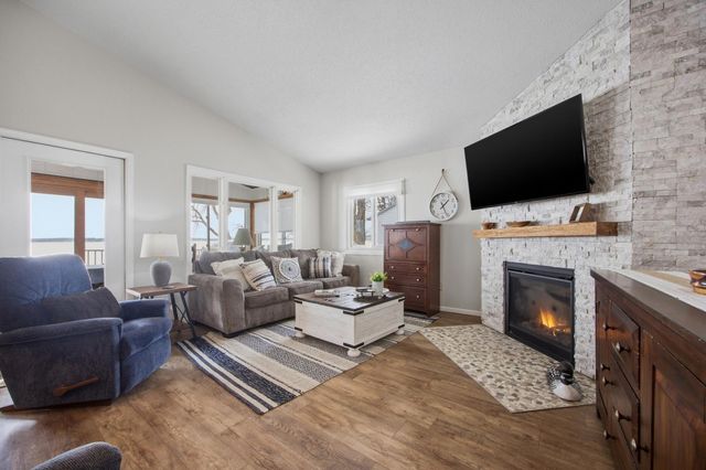 23853 County Highway 22, Detroit Lakes, MN 56501