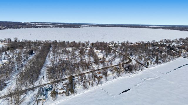 23853 County Highway 22, Detroit Lakes, MN 56501