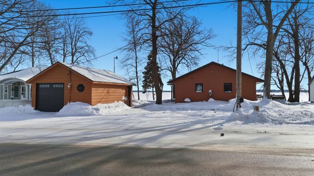 23853 County Highway 22, Detroit Lakes, MN 56501
