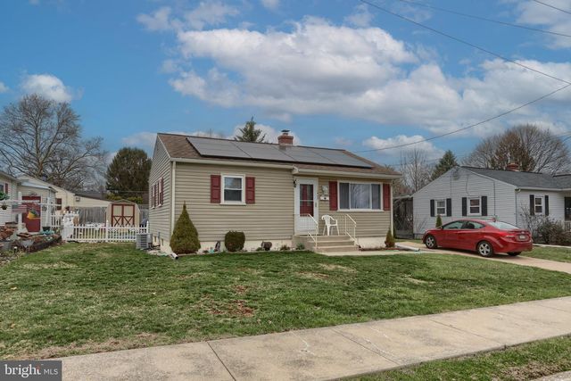 1425 POPLAR ST, Lebanon, PA 17042